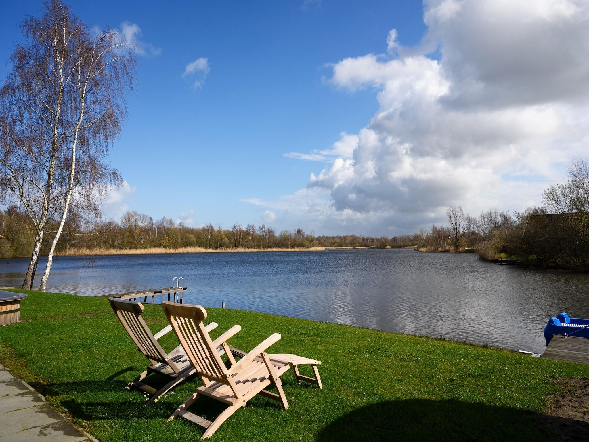 10 pers Lieskehuis Wellness de luxe met sauna buitenspa in Groningen - Foto 2 van 40